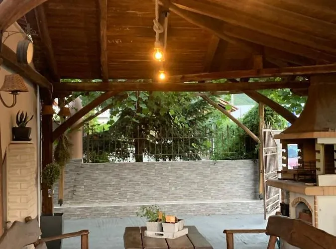 Estia Economy Apartament *
